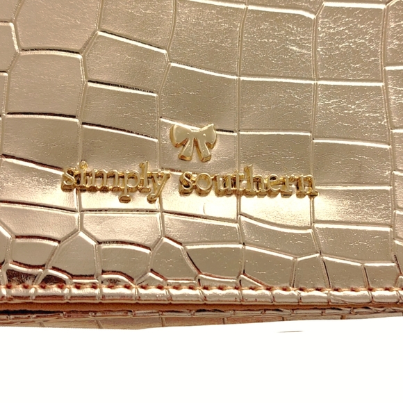 Simply Southern Womens Gold Alligator Embossed Small Crossbody Bag NEW! - Picture 8 of 10